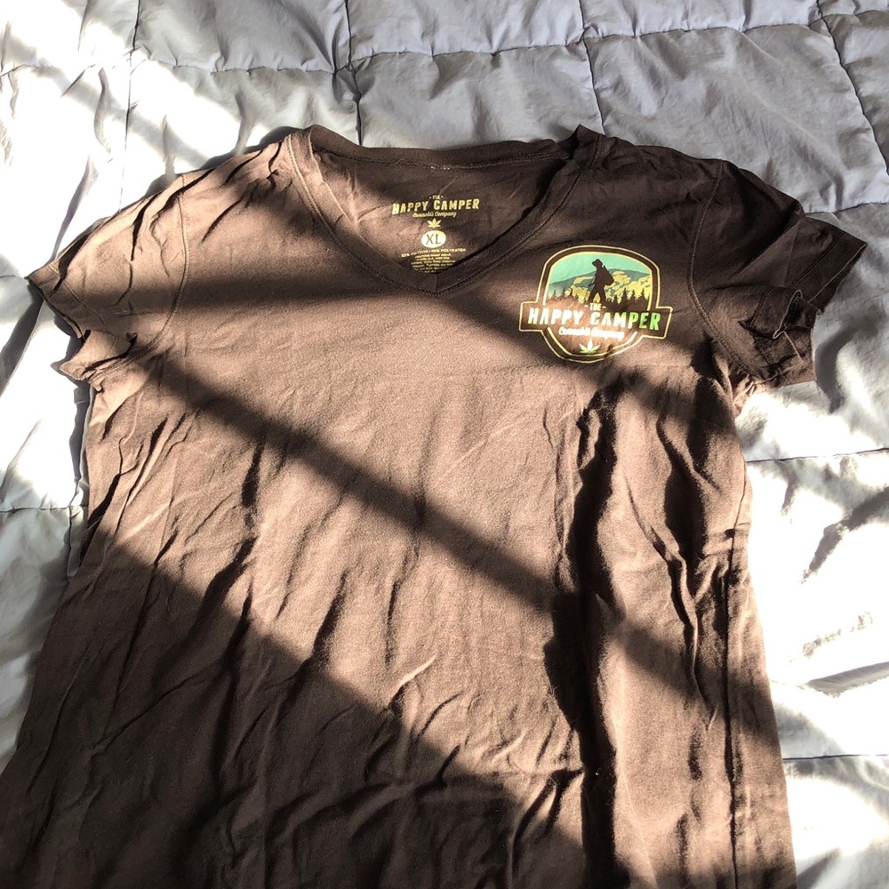 420 The Happy Camper Graphic Tee in Black and Green